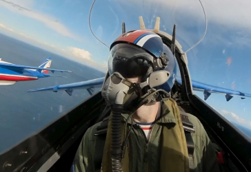 Pilote de la Patrouille de France : dans les coulisses du documentaire ATHOS