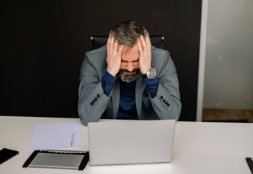 Bore-out, métier et formation : comprendre l’ennui au travail pour mieux s’orienter